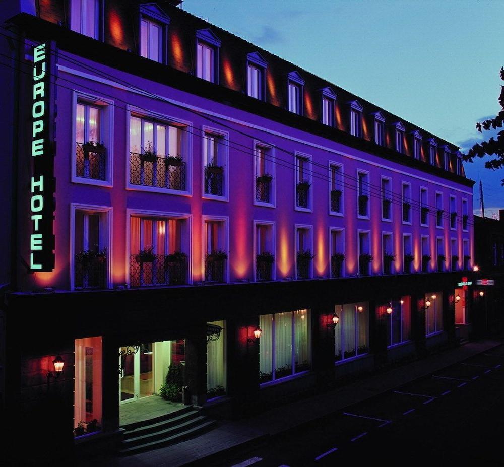 Europe Hotel Ереван Екстериор снимка