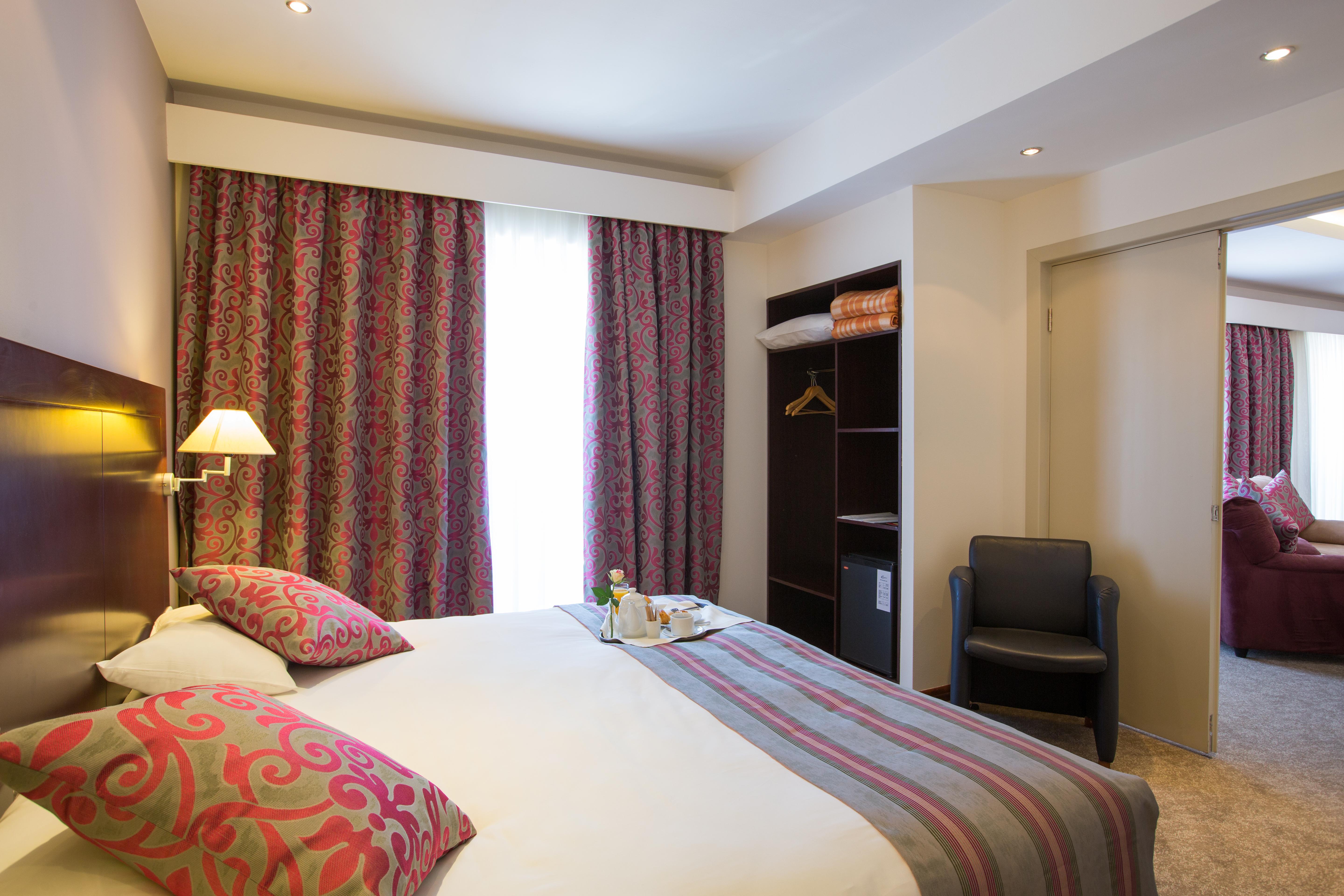 Europe Hotel Ереван Екстериор снимка