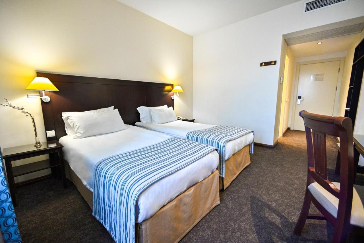 Europe Hotel Ереван Екстериор снимка